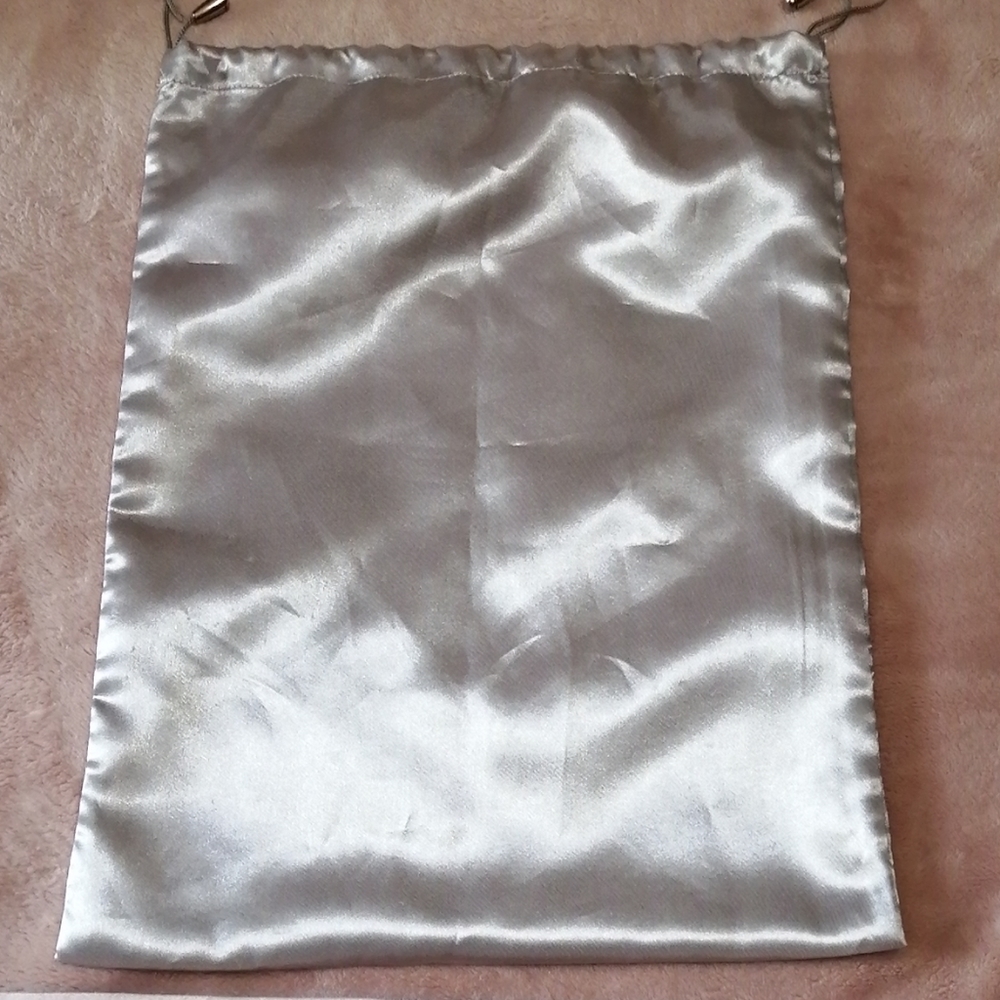 Giuseppe Zanotti Satin Drawstring Dustbag - Picture 4 of 10